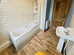 Photo 9- click for photo gallery